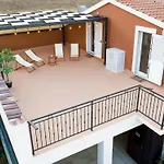 Bruna Mit Privatem Pool By Interhome Szybenik