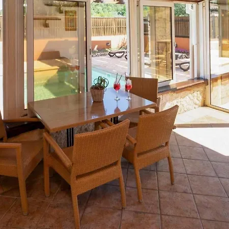 Tatil Evi Bruna Mit Privatem Pool By Interhome Šibenik