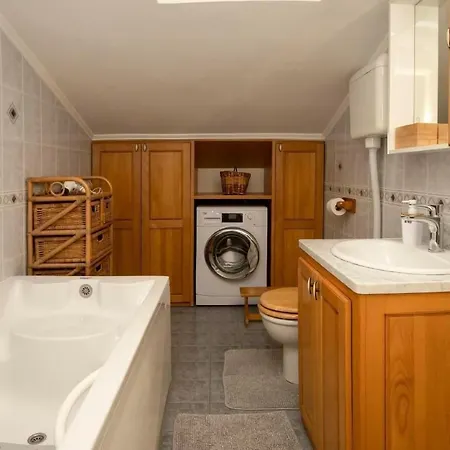 Bruna Mit Privatem Pool By Interhome Feriehus Šibenik