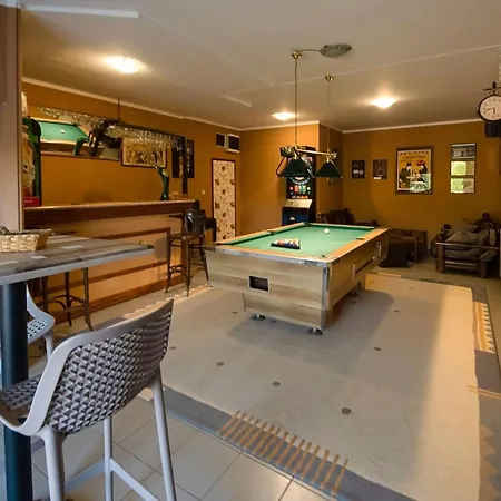 Bruna Mit Privatem Pool By Interhome * Šibenik