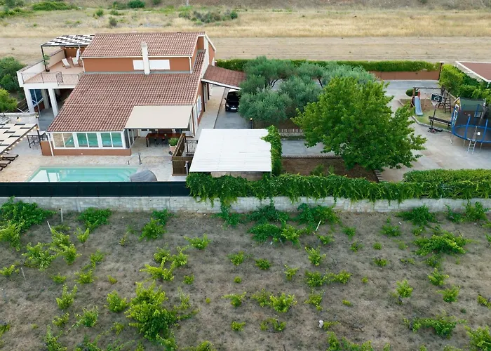 Bruna Mit Privatem Pool By Interhome * Szybenik