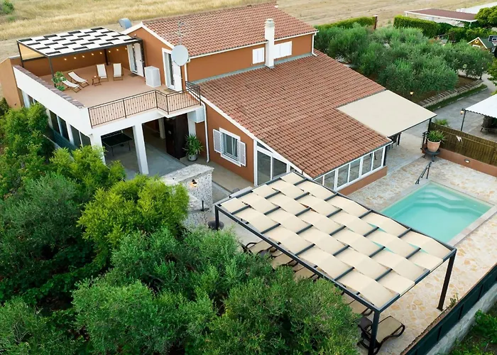 Bruna Mit Privatem Pool By Interhome Dom wakacyjny