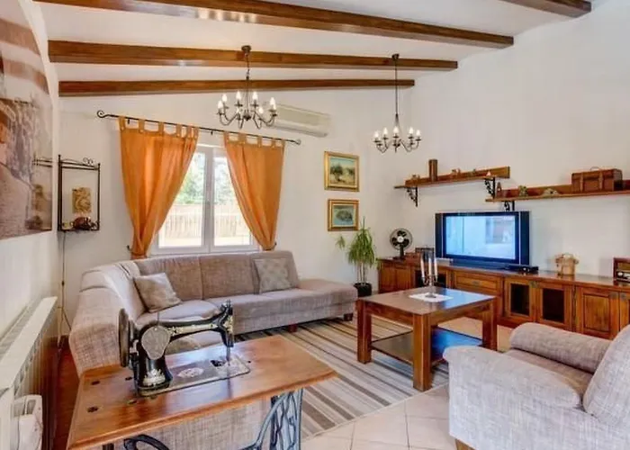 Dom wakacyjny Bruna Mit Privatem Pool By Interhome *